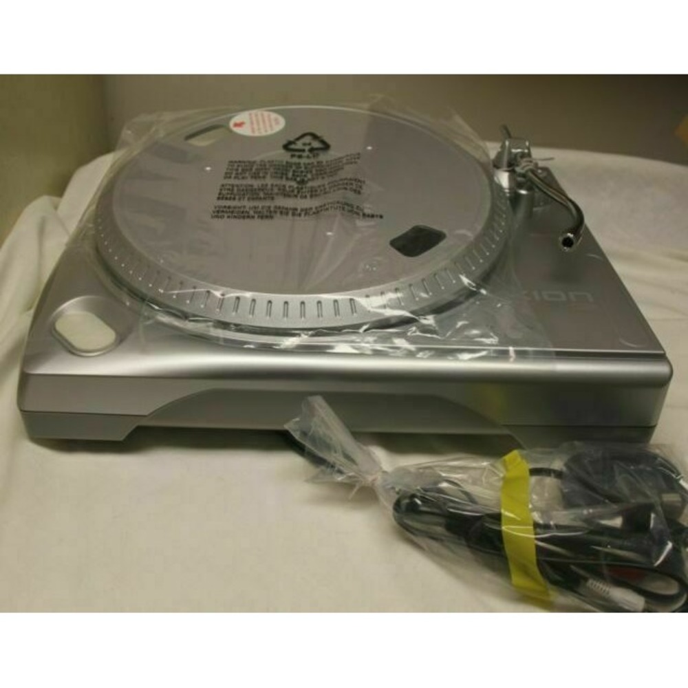 ION USB Turntable iTTUSB Digitize Your Vinyl Record Album LP 45 33 1/3 RPM Easy